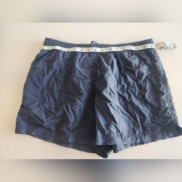 Women's Columbia Dark Blue Nylon Athletic Shorts Size Large - Picture 5 of 5